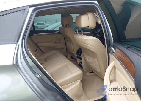 2013 BMW X6 xDrive35I z USA, uszkodzony, nr VIN 5UXFG2C59DL784349